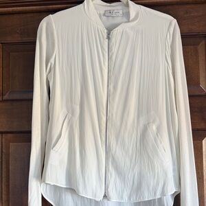 Lola & Sophie silky off white zippered blouse/jacket -XS
